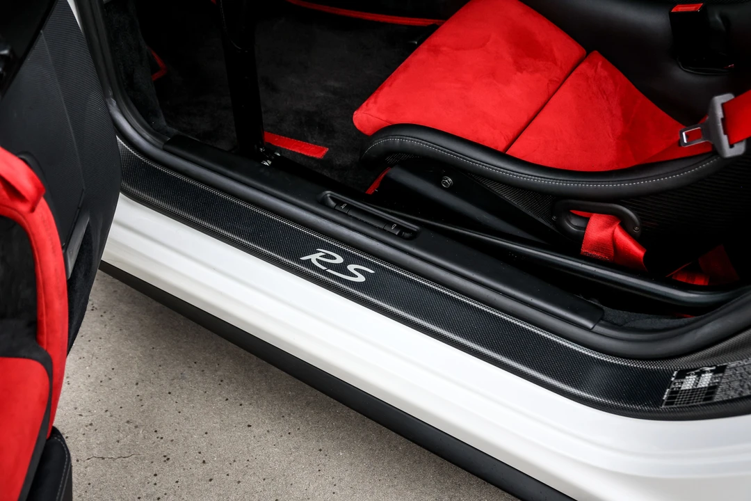 2010 Porsche 997 GT2 RS - Image 18 of 31