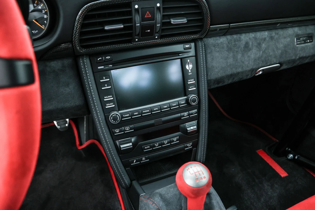 2010 Porsche 997 GT2 RS - Image 15 of 31