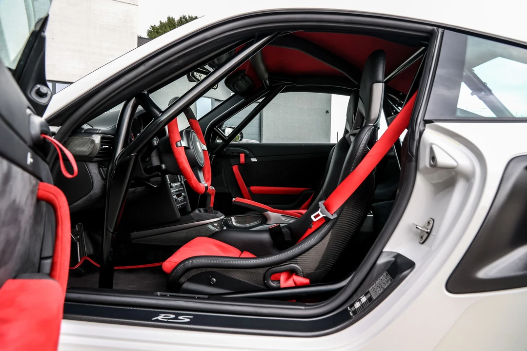 2010 Porsche 997 GT2 RS - Image 16 of 31