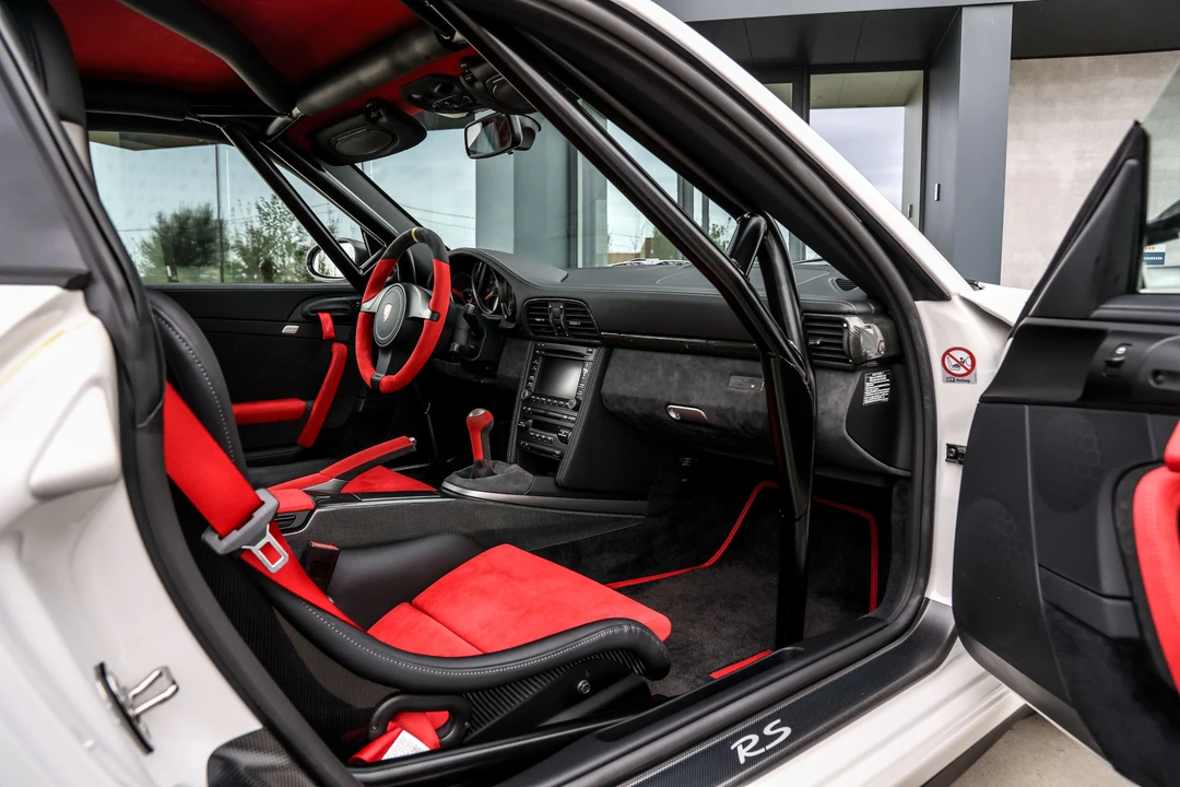 2010 Porsche 997 GT2 RS - Image 22 of 31