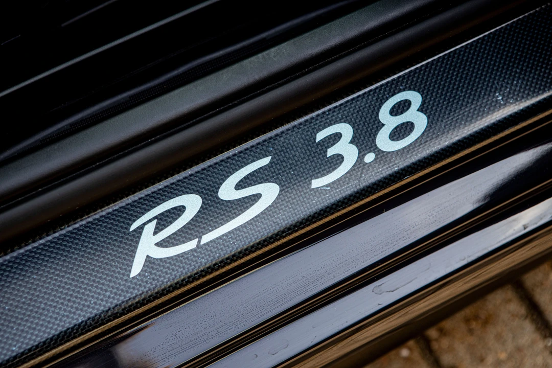 2010 Porsche 997 GT3 RS - Image 21 of 31