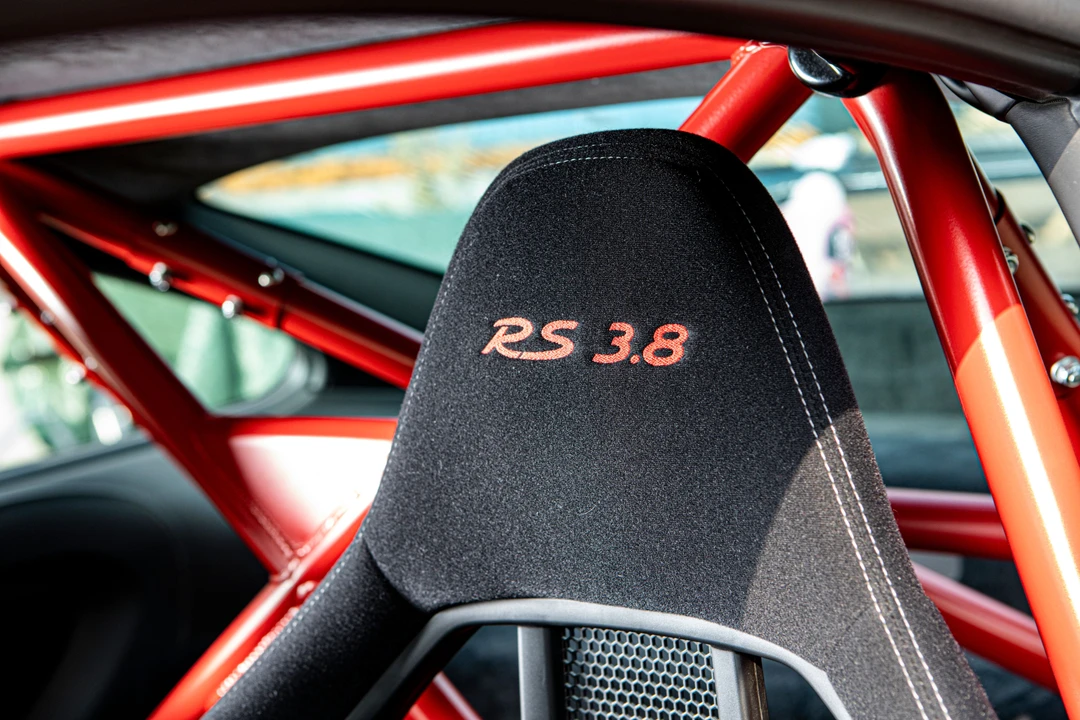 2010 Porsche 997 GT3 RS - Image 13 of 31