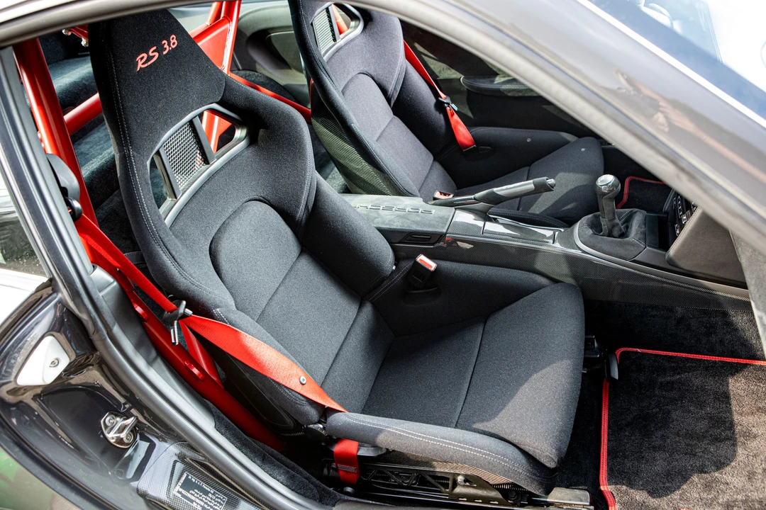 2010 Porsche 997 GT3 RS - Image 12 of 31