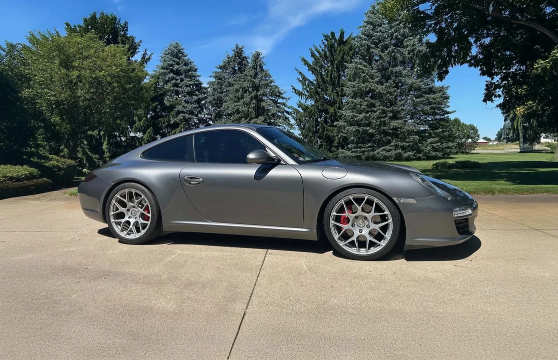 2010 Porsche 997 Carrera S - Image 2 of 31