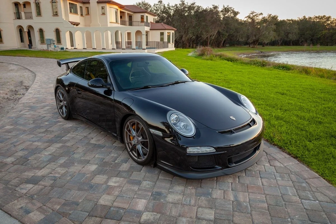 2010 Porsche 997 GT3 - Image 4 of 12
