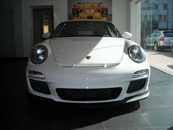 2010 Porsche 997 GT3 - Image 2 of 4