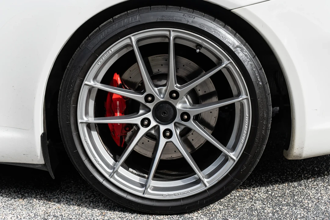 2010 Porsche 997 GT3 - Image 24 of 31