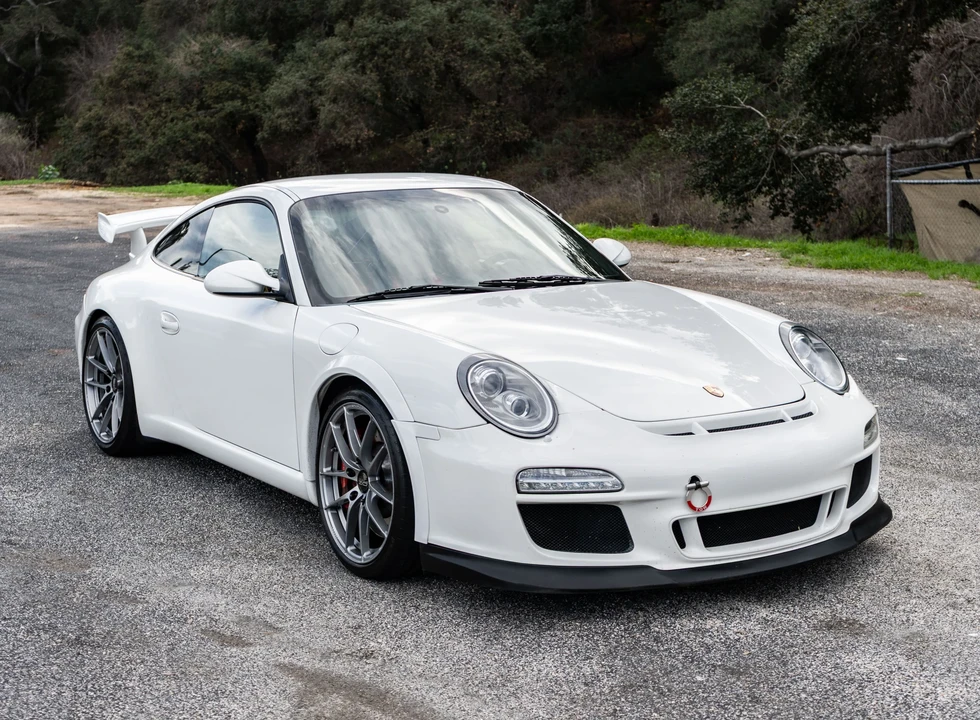 2010 Porsche 997 GT3 - Image 2 of 31