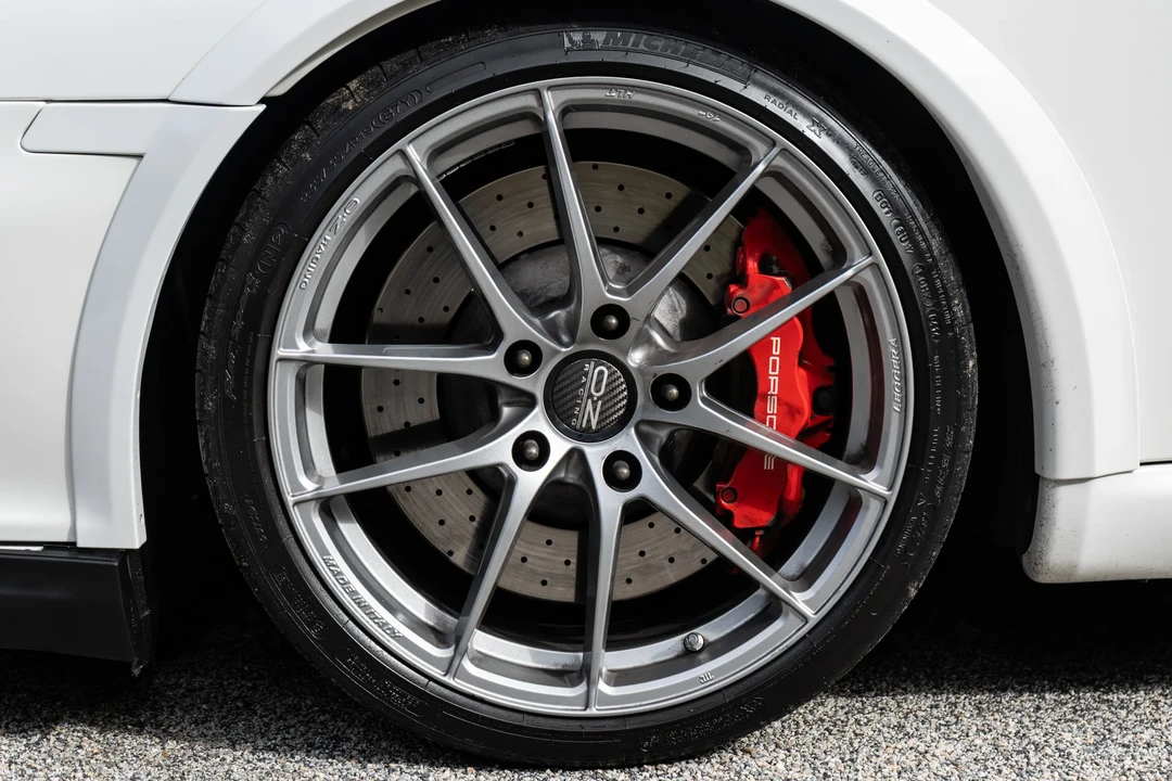 2010 Porsche 997 GT3 - Image 27 of 31