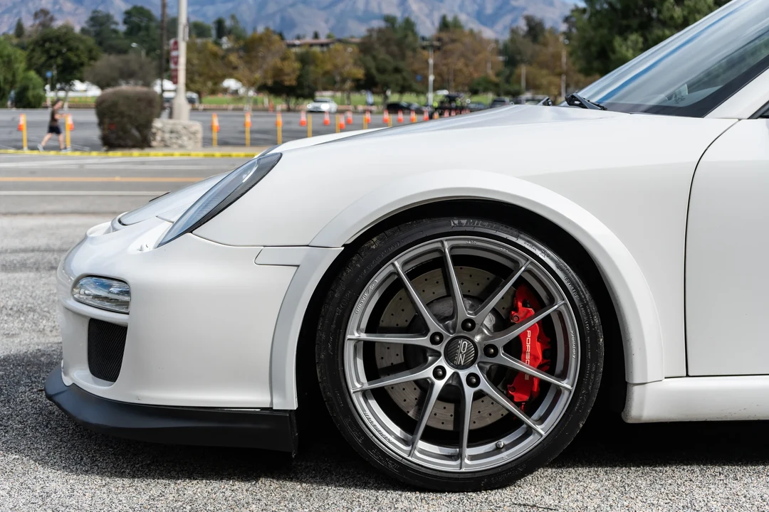 2010 Porsche 997 GT3 - Image 20 of 31