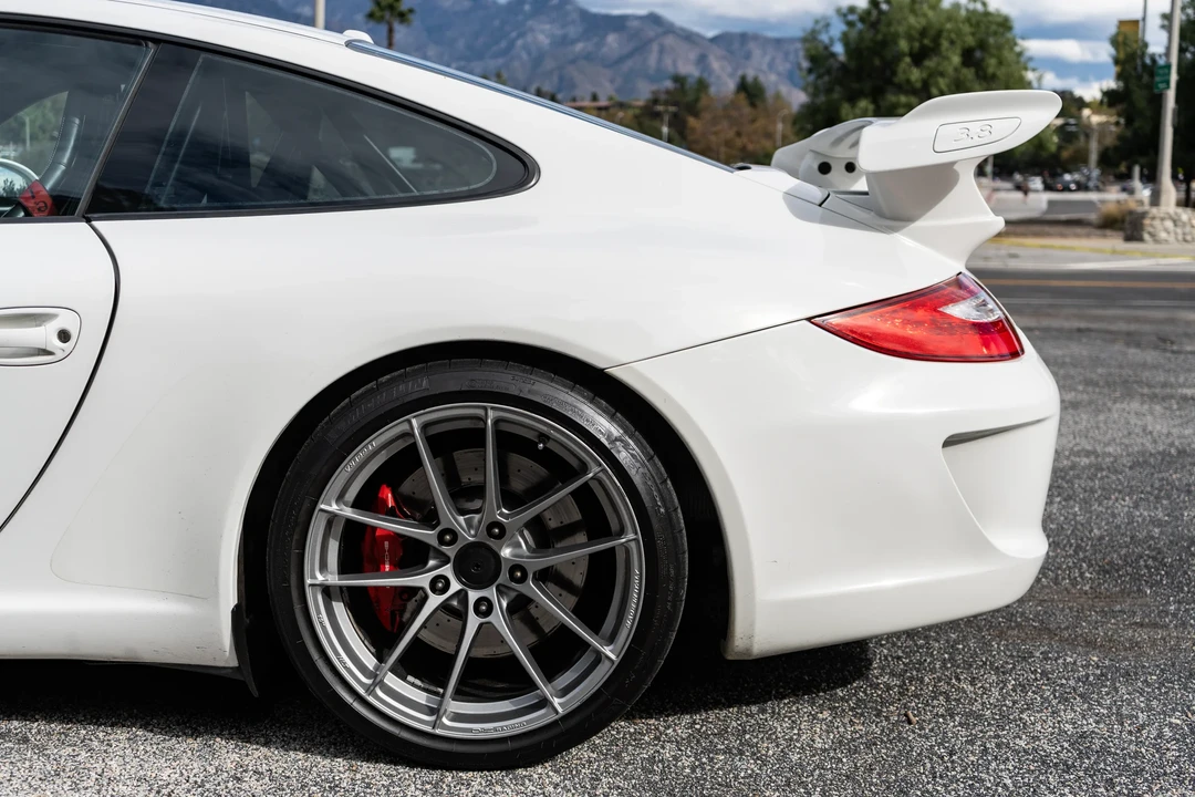 2010 Porsche 997 GT3 - Image 23 of 31