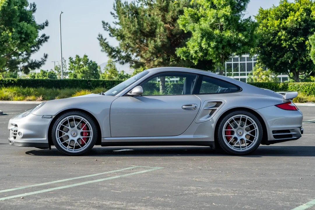 2010 Porsche 997 Turbo - Image 3 of 6
