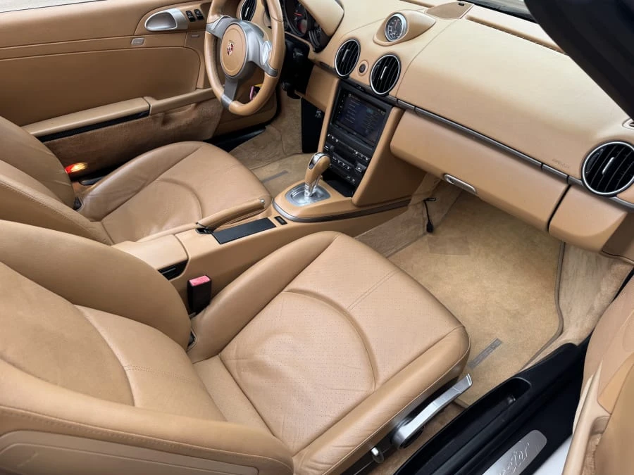 2010 Porsche 987 Boxster - Image 9 of 12