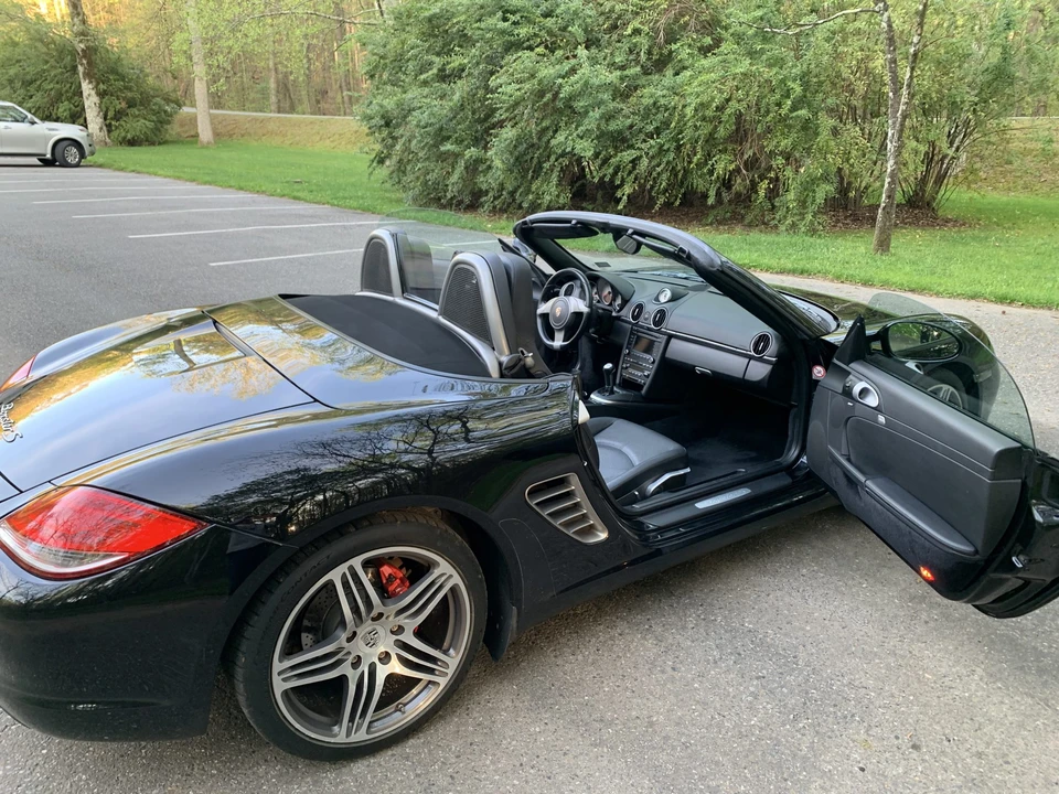 2010 Porsche 987 Boxster S - Image 9 of 31