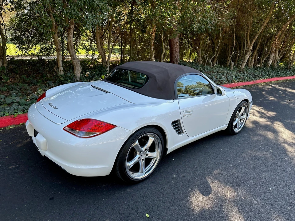 2010 Porsche 987 Boxster - Image 16 of 31