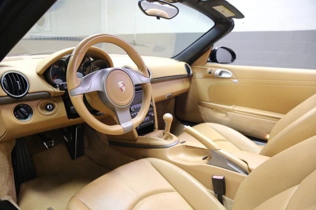 2010 Porsche 987 Boxster - Image 11 of 21