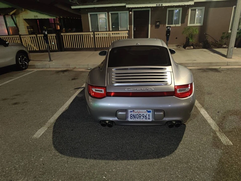 2010 Porsche 997 Carrera 4S - Image 4 of 6