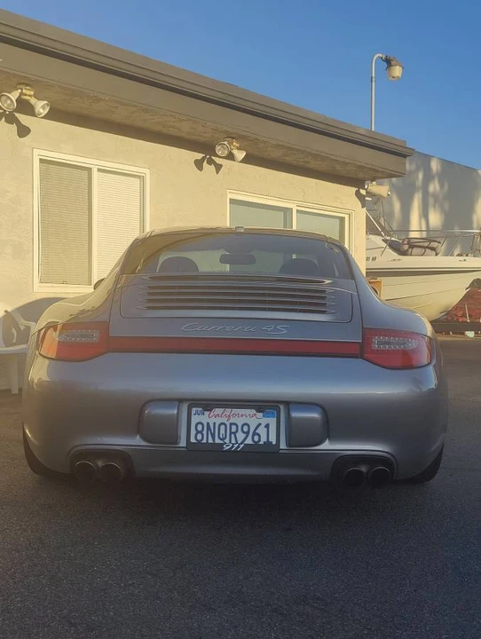 2010 Porsche 997 Carrera 4S - Image 2 of 6