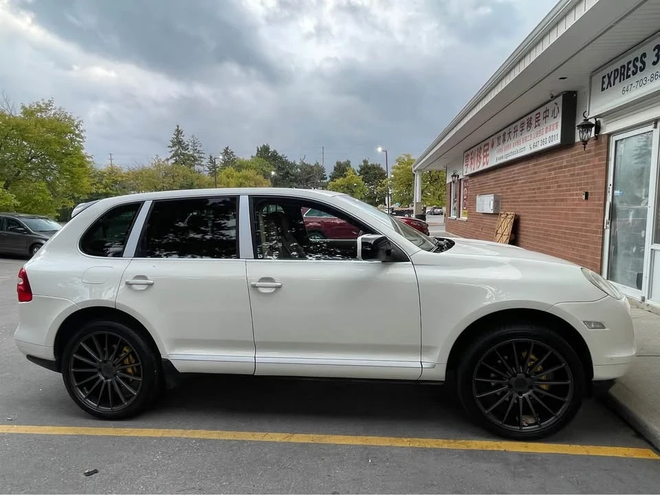 2010 Porsche 955/957 Cayenne - Image 2 of 9