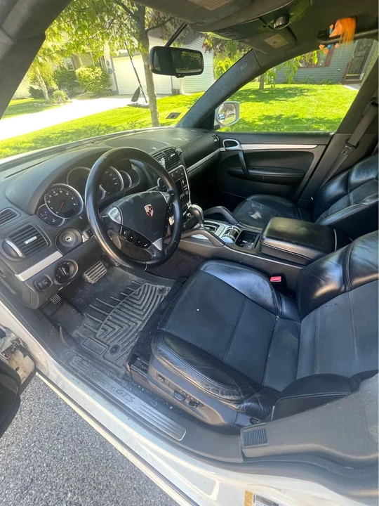 2010 Porsche 955/957 Cayenne - Image 4 of 5
