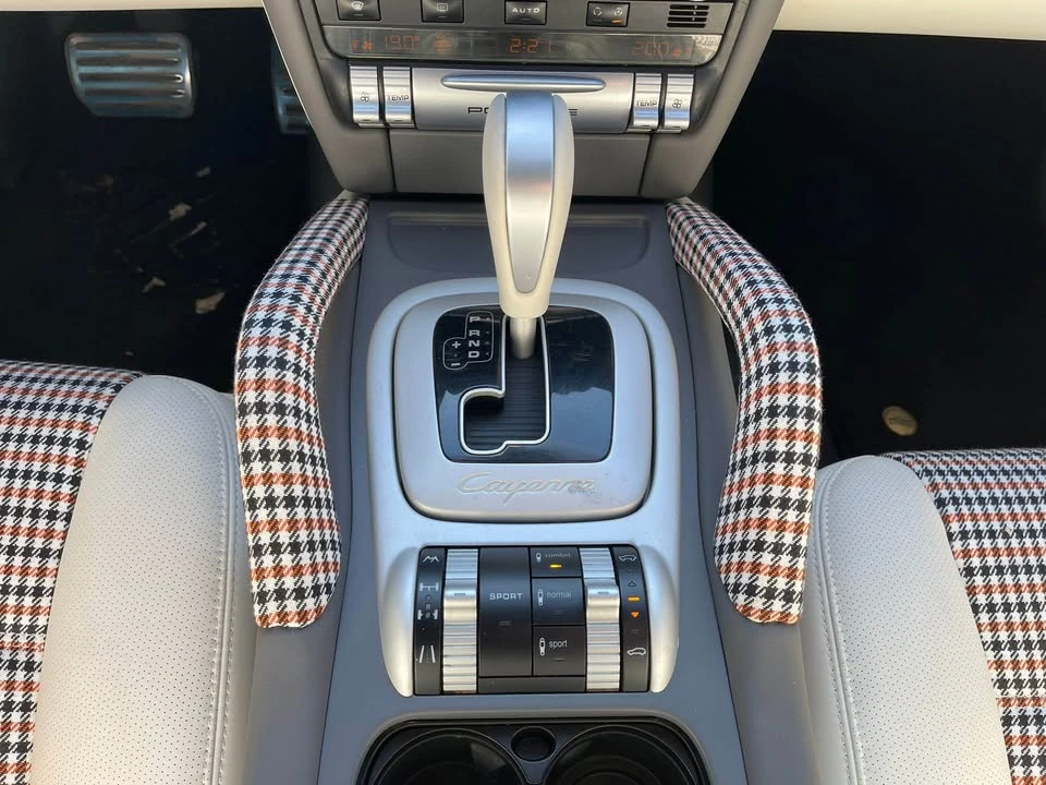 2010 Porsche 955/957 Cayenne - Image 13 of 13
