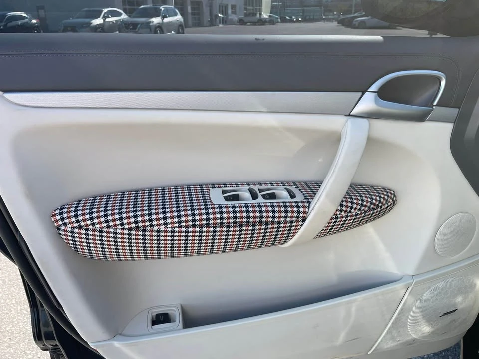 2010 Porsche 955/957 Cayenne - Image 12 of 13