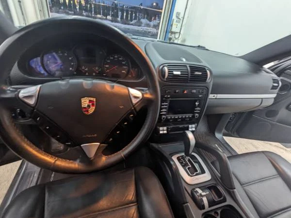 2010 Porsche 958 Cayenne - Image 6 of 10