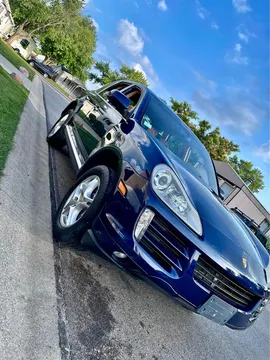 2010 Porsche Cayenne Base