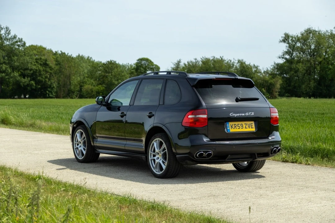 2010 Porsche 955/957 Cayenne GTS - Image 23 of 30
