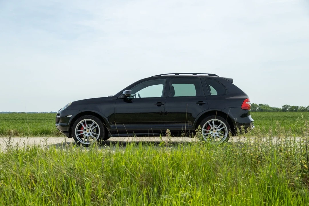 2010 Porsche 955/957 Cayenne GTS - Image 29 of 30