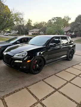 2010 Porsche Cayenne GTS