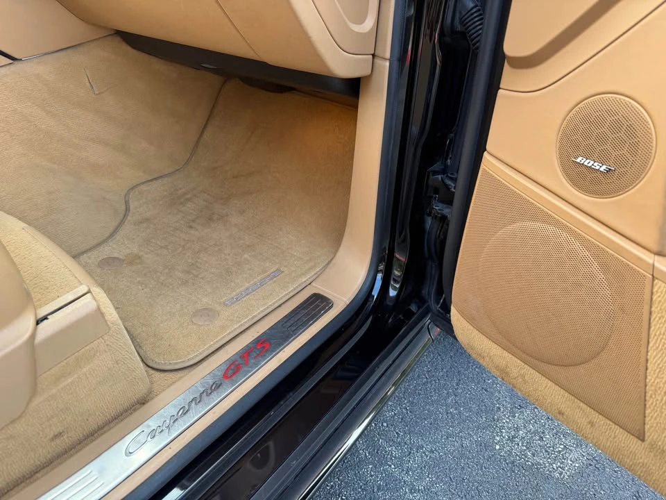 2010 Porsche 955/957 Cayenne GTS - Image 15 of 17