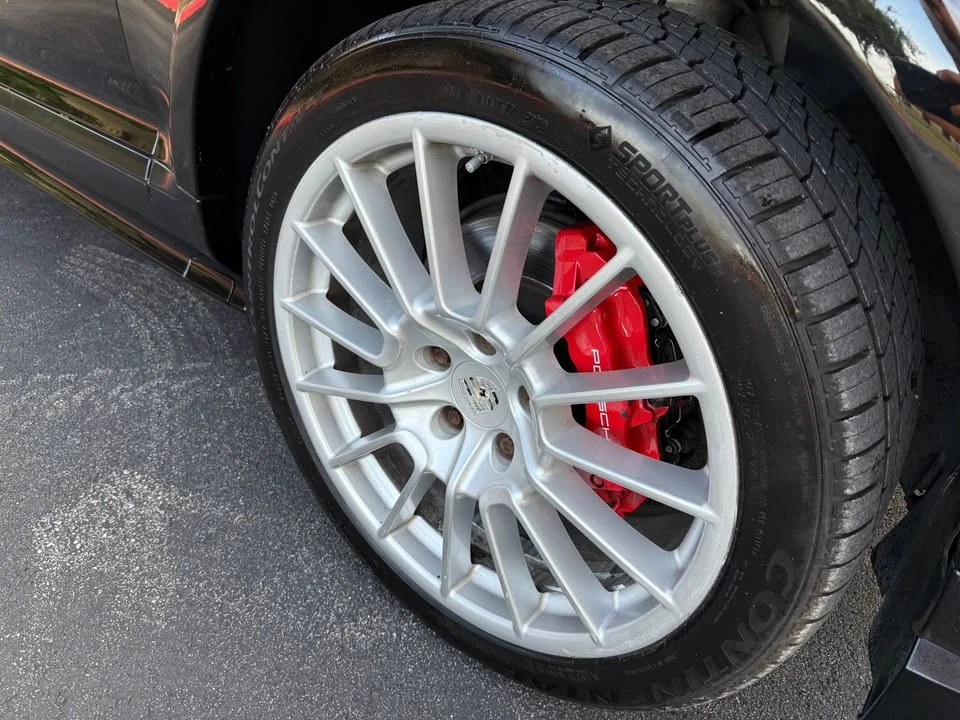 2010 Porsche 955/957 Cayenne GTS - Image 16 of 17