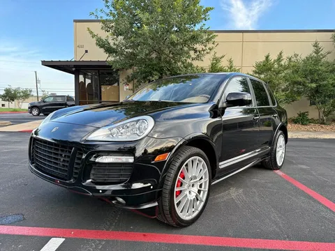 2010 Porsche Cayenne GTS