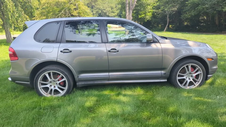 2010 Porsche 955/957 Cayenne GTS - Image 6 of 20