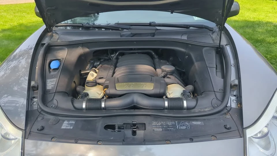 2010 Porsche 955/957 Cayenne GTS - Image 15 of 20