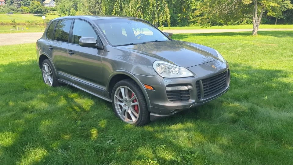 2010 Porsche 955/957 Cayenne GTS - Image 7 of 20
