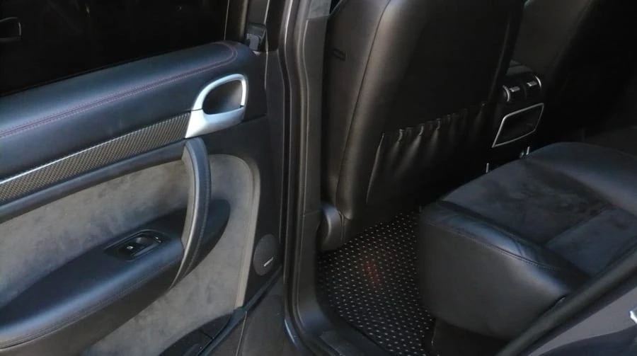 2010 Porsche 955/957 Cayenne GTS - Image 6 of 11