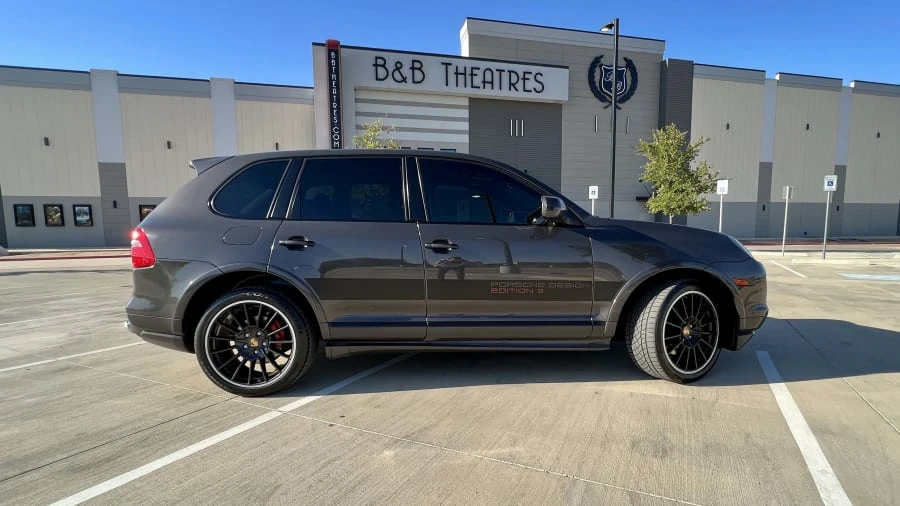 2010 Porsche 955/957 Cayenne GTS - Image 10 of 31