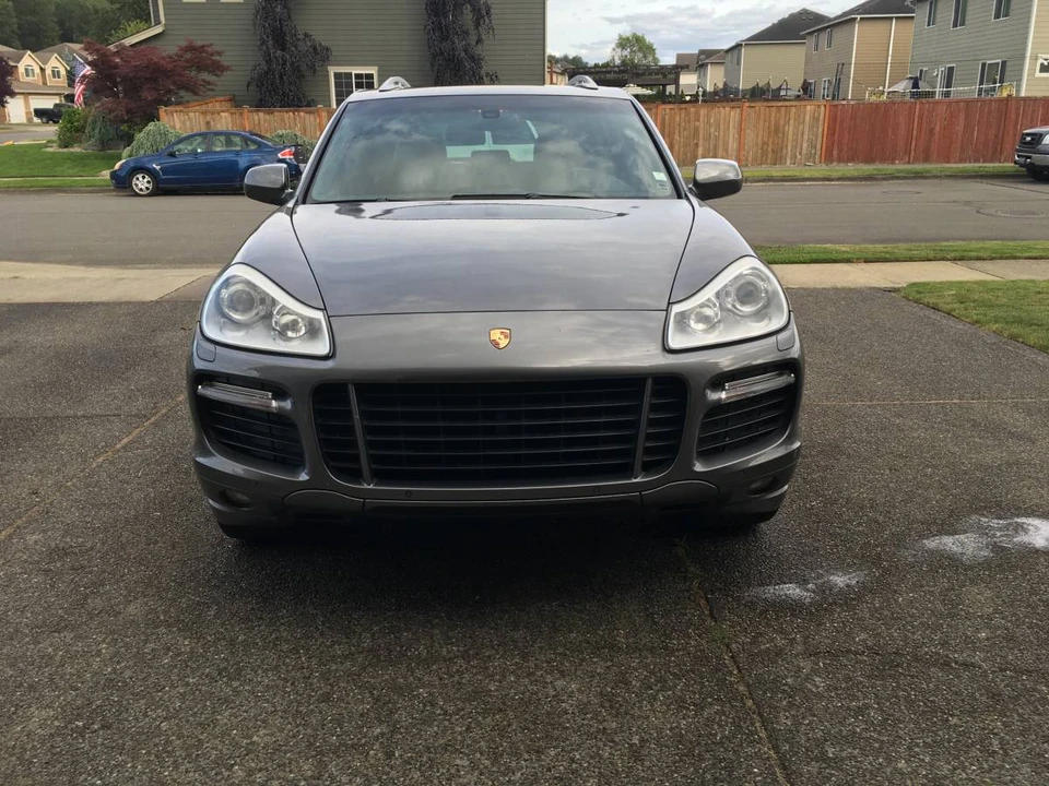 2010 Porsche 955/957 Cayenne GTS - Image 9 of 20