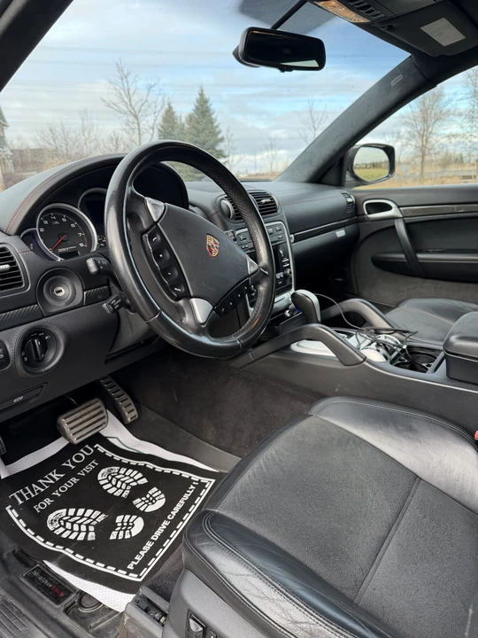 2010 Porsche 955/957 Cayenne GTS - Image 24 of 31