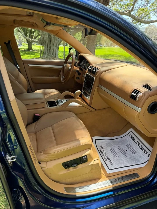 2010 Porsche 955/957 Cayenne GTS - Image 10 of 21
