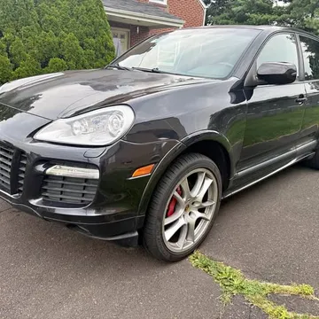 2010 Porsche Cayenne GTS Sport Utility 4D