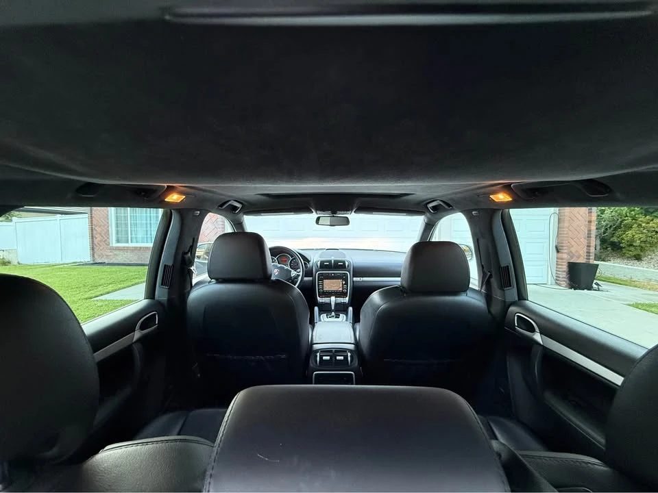 2010 Porsche 955/957 Cayenne GTS - Image 11 of 15