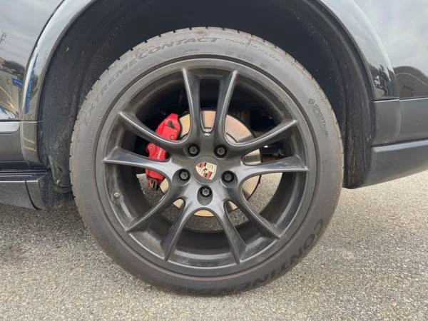 2010 Porsche 955/957 Cayenne GTS - Image 10 of 21
