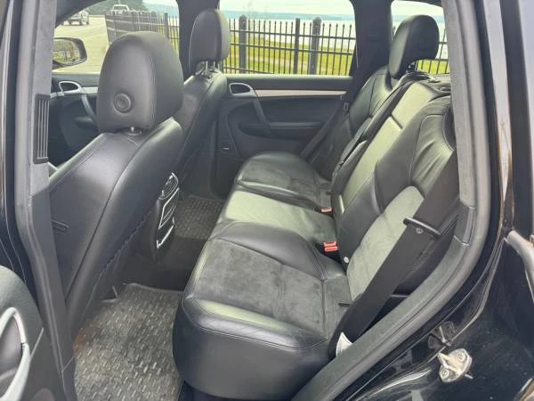 2010 Porsche 955/957 Cayenne GTS - Image 19 of 21