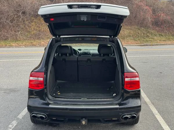 2010 Porsche 955/957 Cayenne GTS - Image 8 of 21