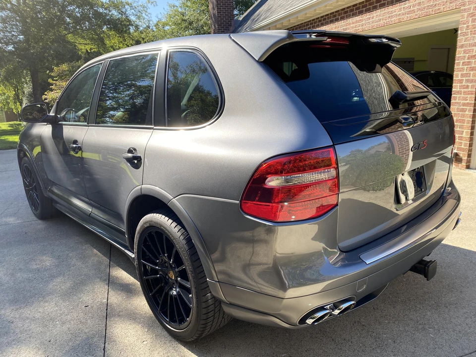 2010 Porsche 955/957 Cayenne GTS - Image 12 of 31