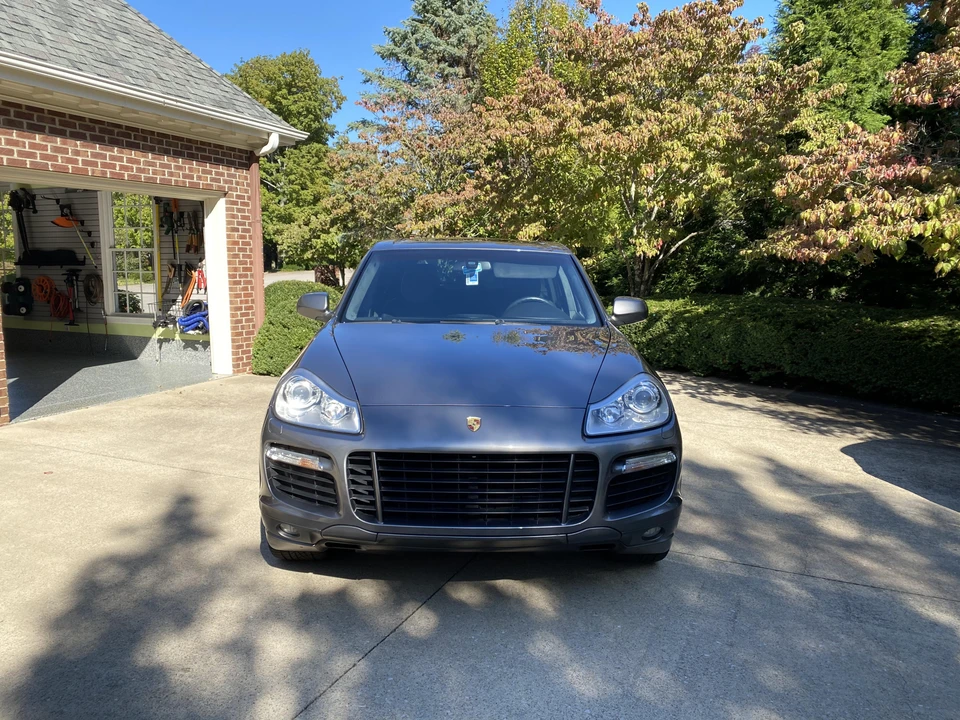 2010 Porsche 955/957 Cayenne GTS - Image 7 of 31