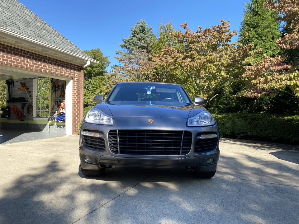 2010 Porsche 955/957 Cayenne GTS - Image 8 of 31